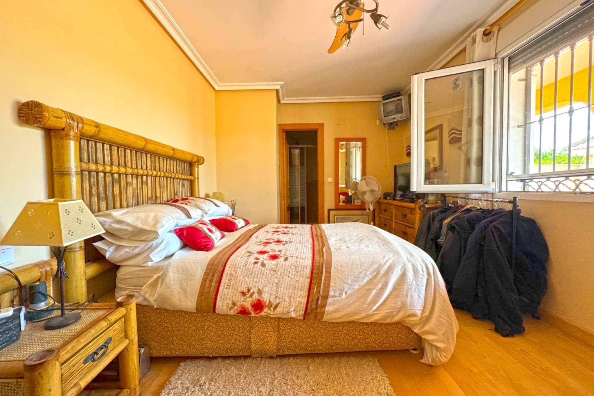 Resale - Villa - Torrevieja - Los Balcones
