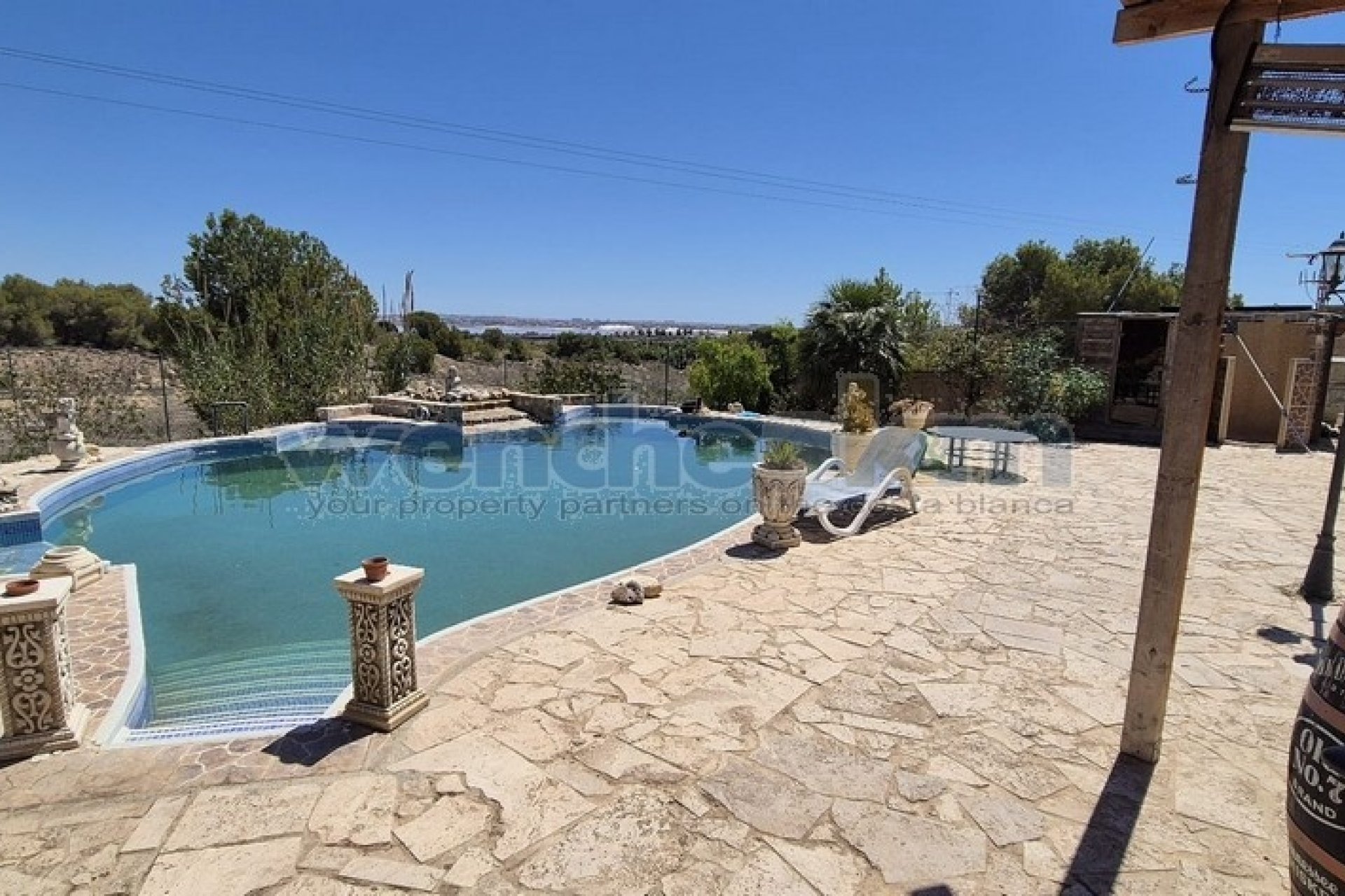 Resale - Villa - Torrevieja - Los Balcones