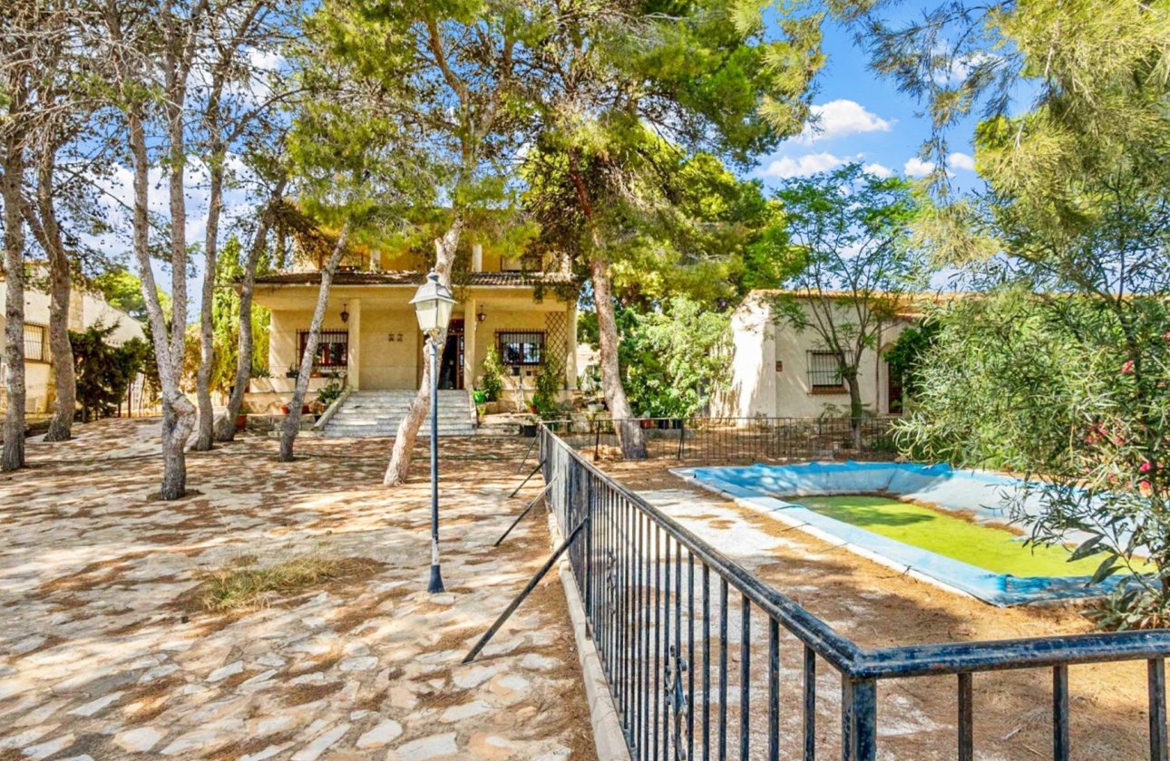 Resale - Villa - Torrevieja - Los Balcones