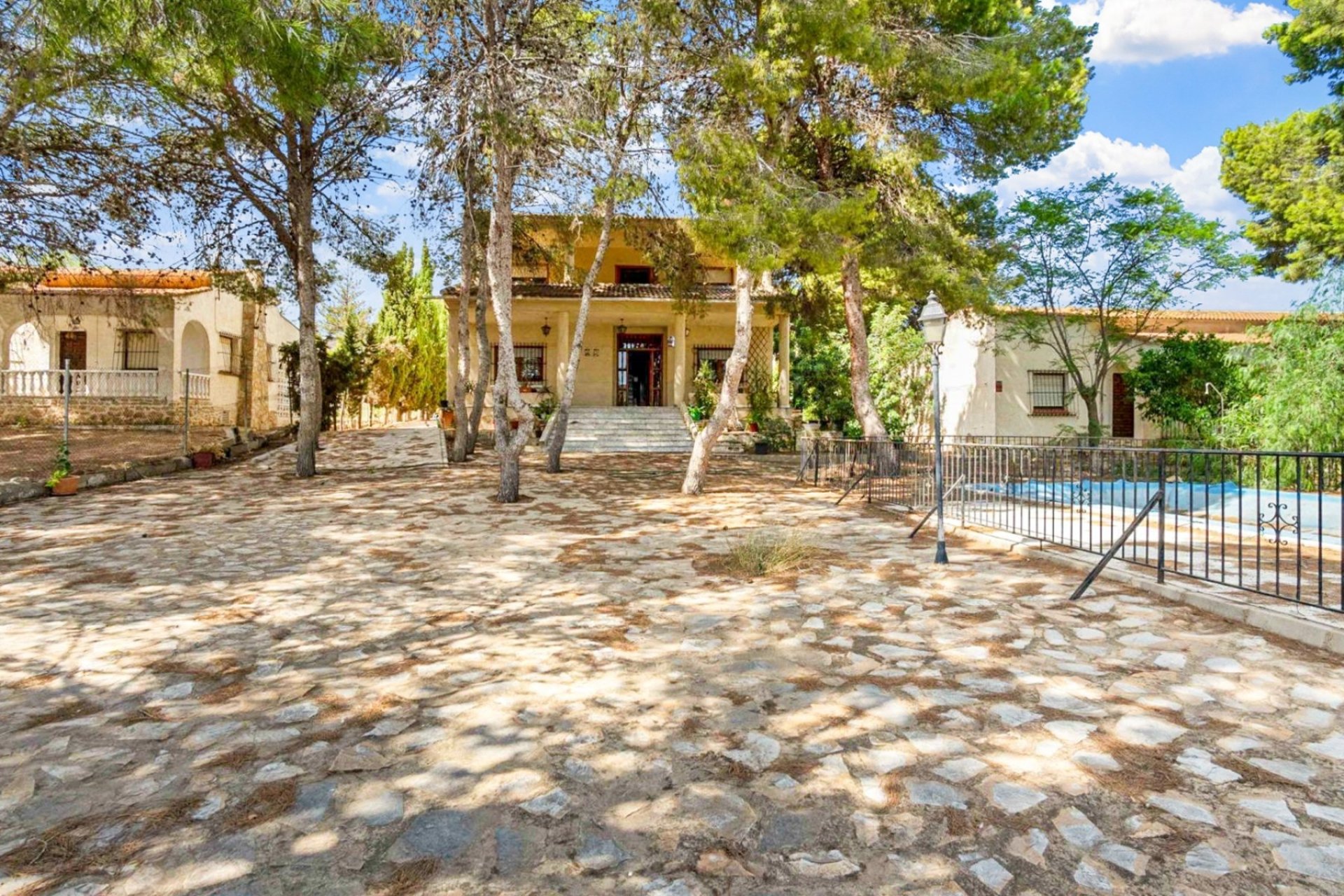 Resale - Villa - Torrevieja - Los Balcones
