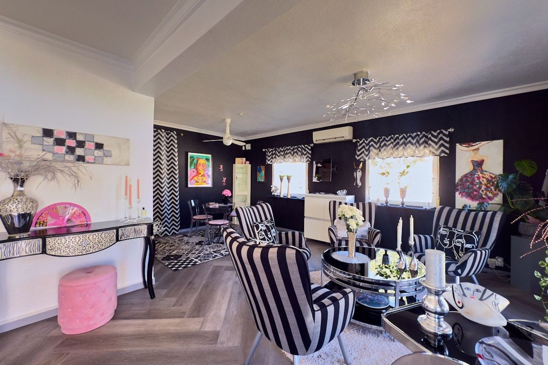 Resale - Villa - Torrevieja - Urb. El Chaparral