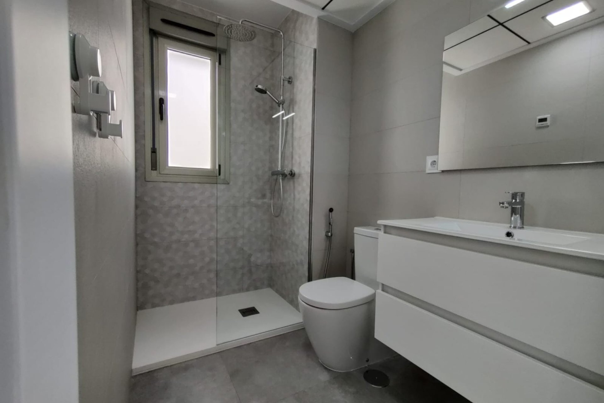 Resale - Villa - Villamartín