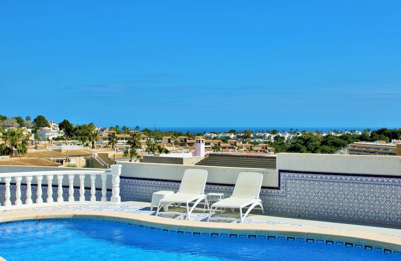 Resale - Villa - Villamartín