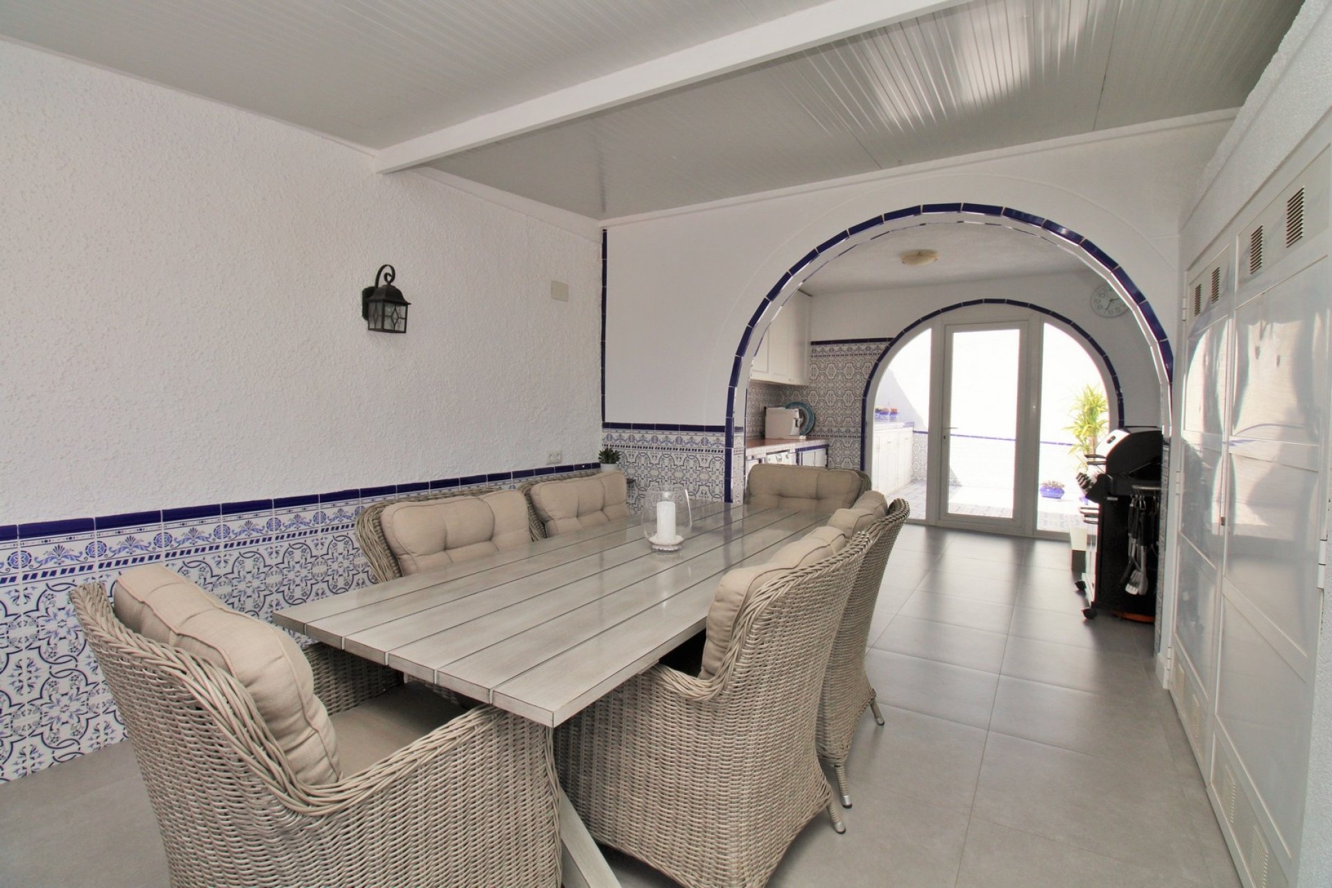 Resale - Villa - Villamartín