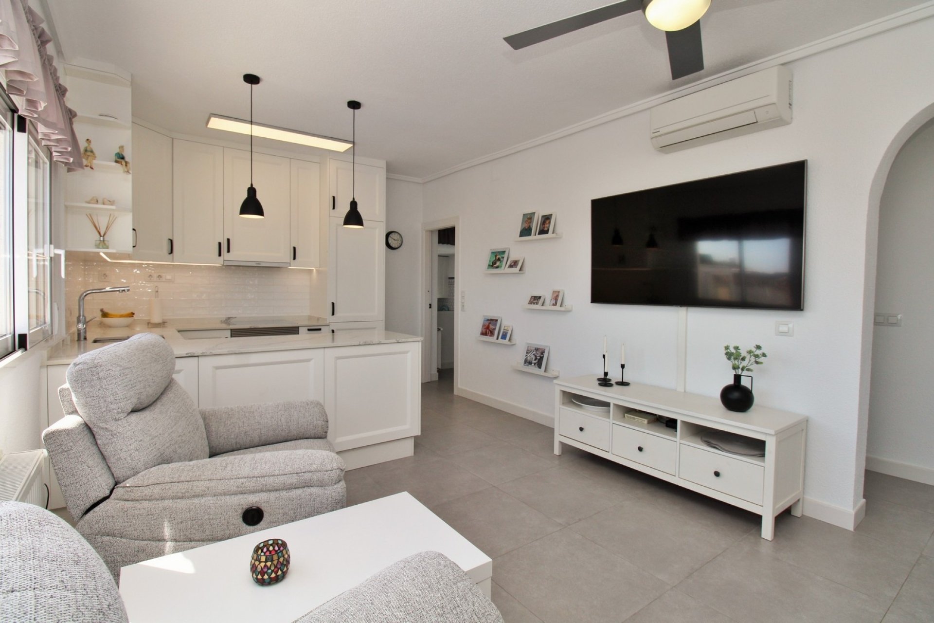 Resale - Villa - Villamartín