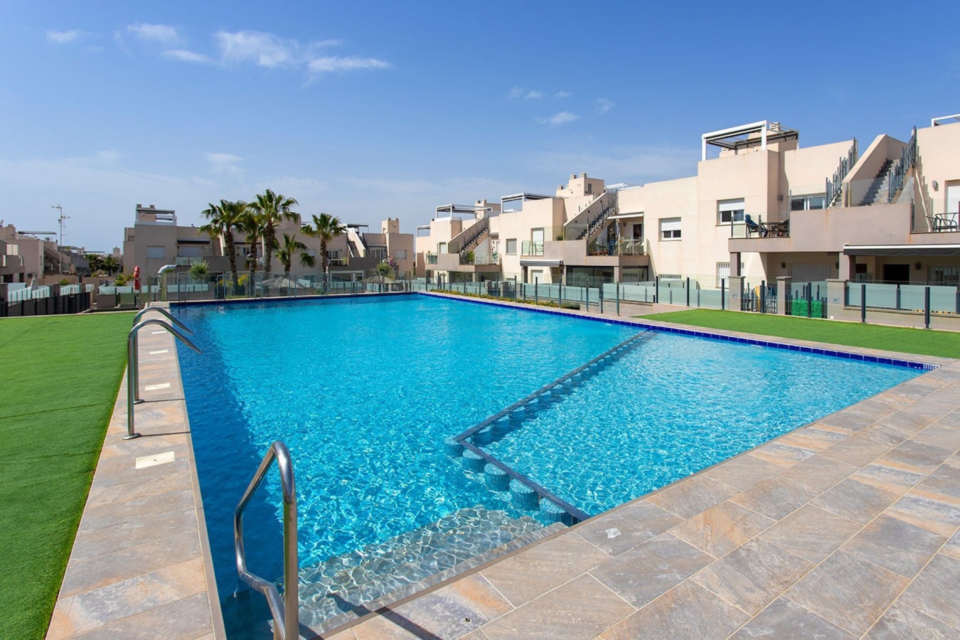 Reventa - Adosado - Torrevieja - Aguas Nuevas