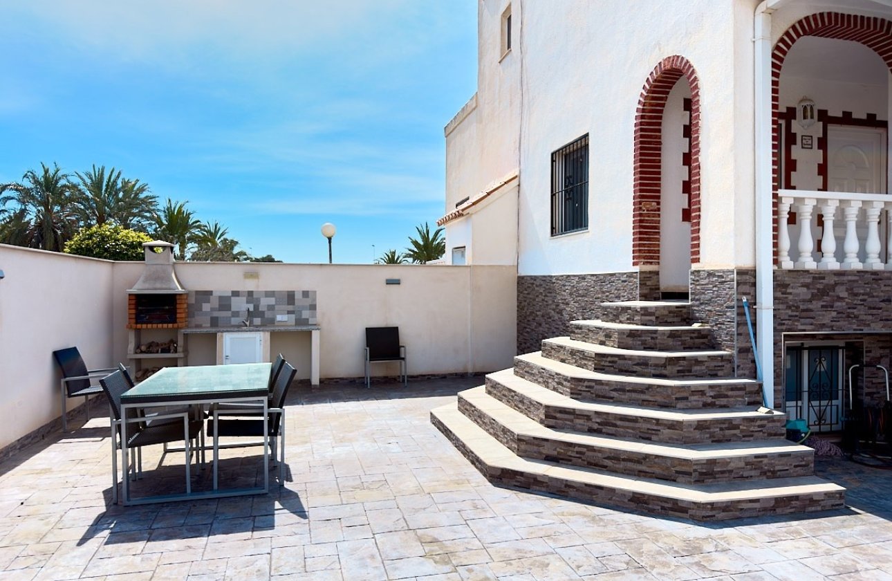 Reventa - Adosado - Torrevieja - Urb. Torrealmendros