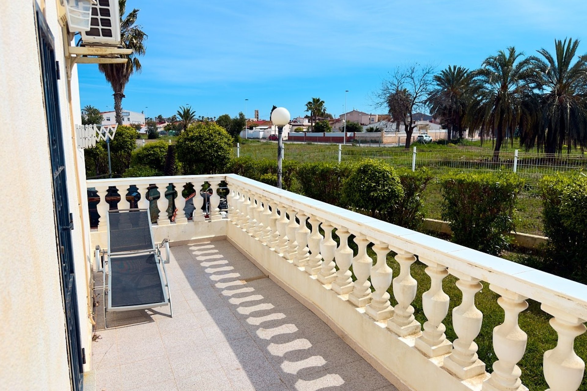 Reventa - Adosado - Torrevieja - Urb. Torrealmendros