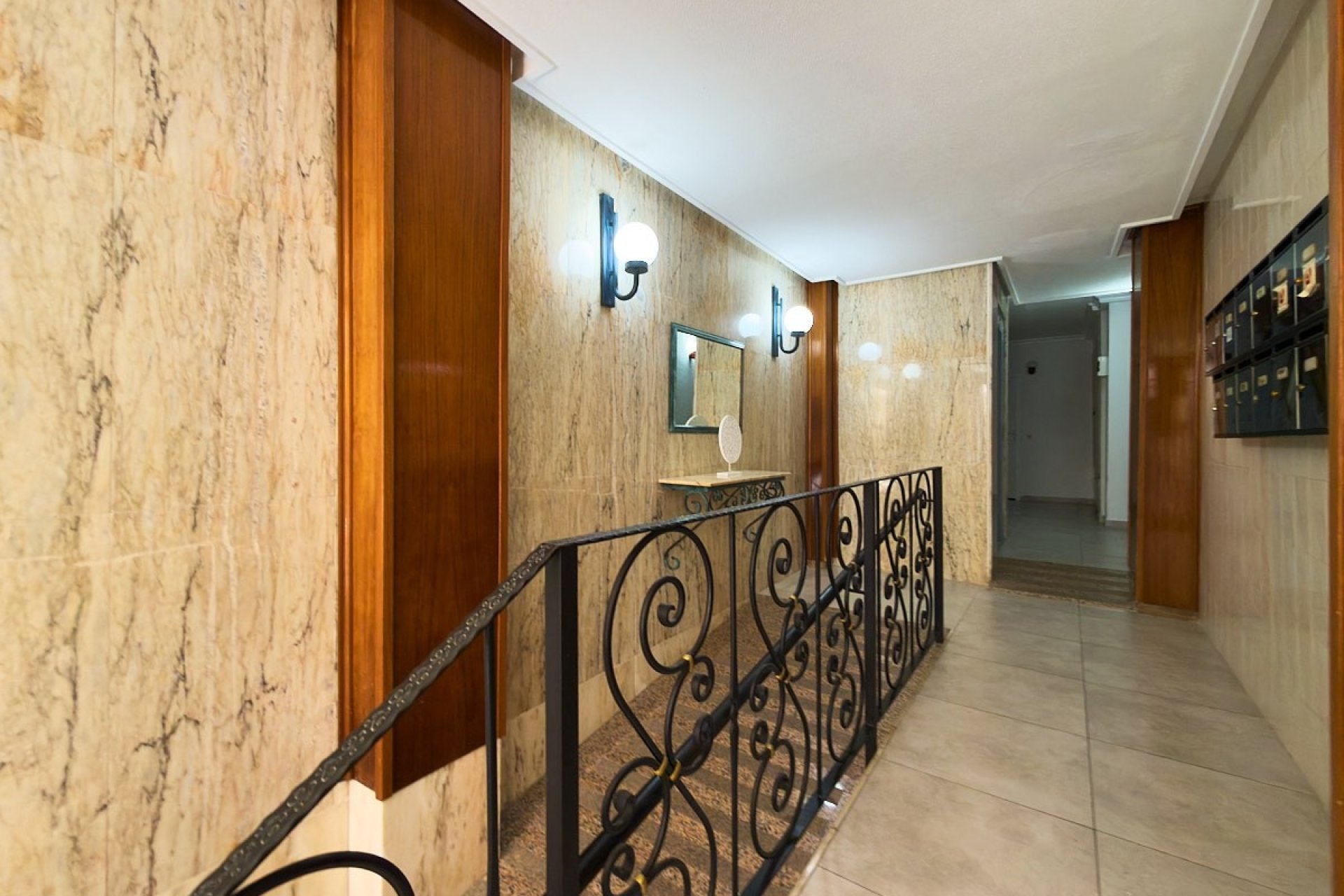 Reventa - Apartamento / piso - Torrevieja - Centro