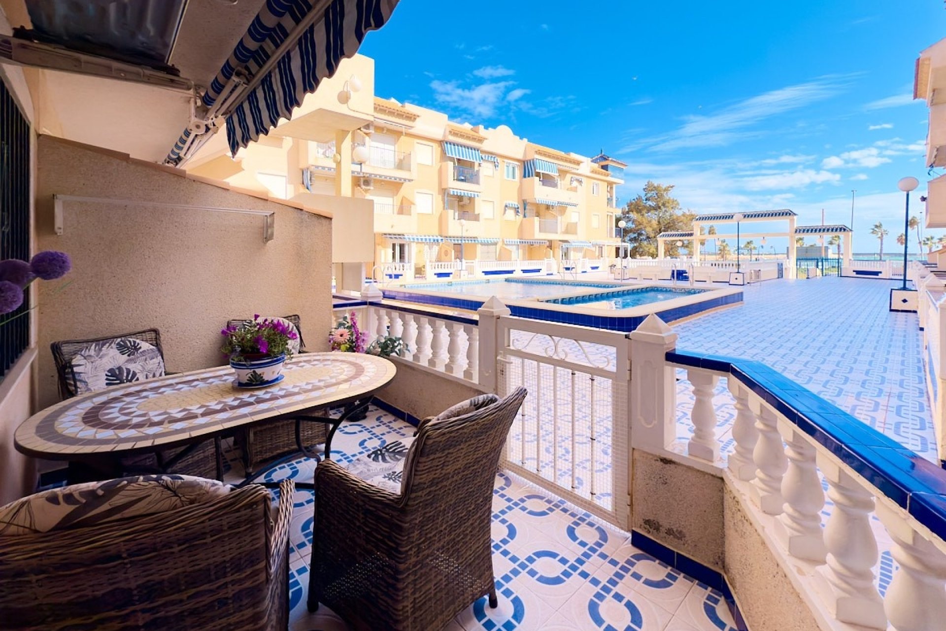 Reventa - Apartamento / piso - Torrevieja - El Acequión - Los Náufragos