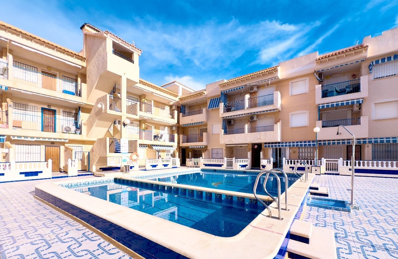 Reventa - Apartamento / piso - Torrevieja - El Acequión - Los Náufragos