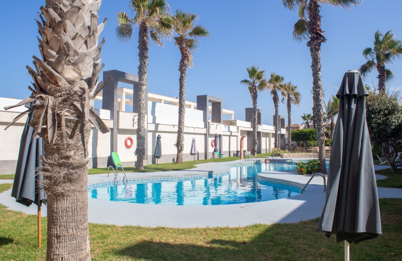 Reventa - Apartamento / piso - Torrevieja - La Mata