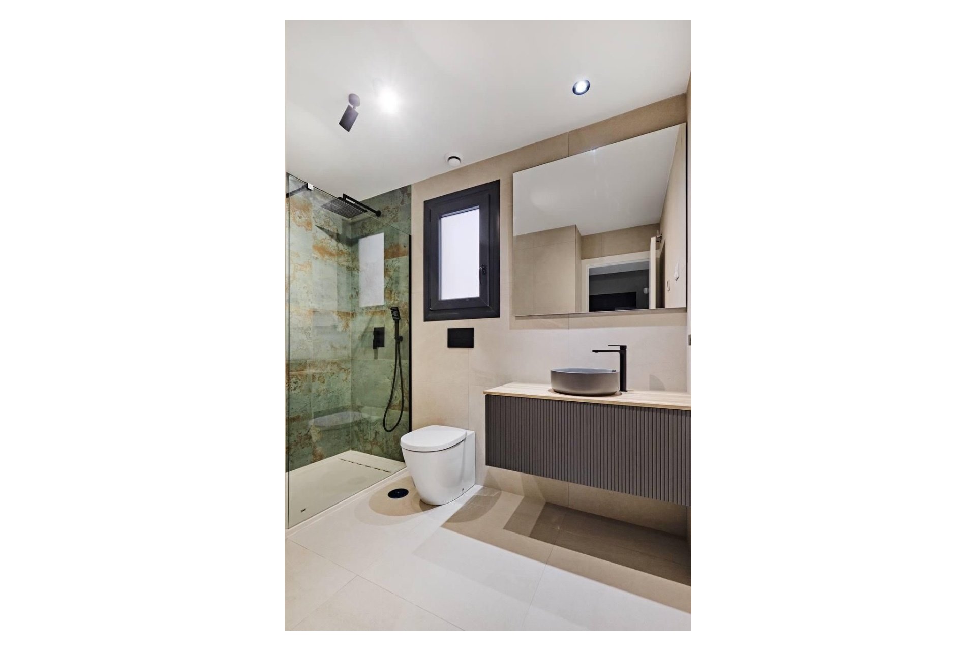 Reventa - Apartamento / piso - Torrevieja - La veleta