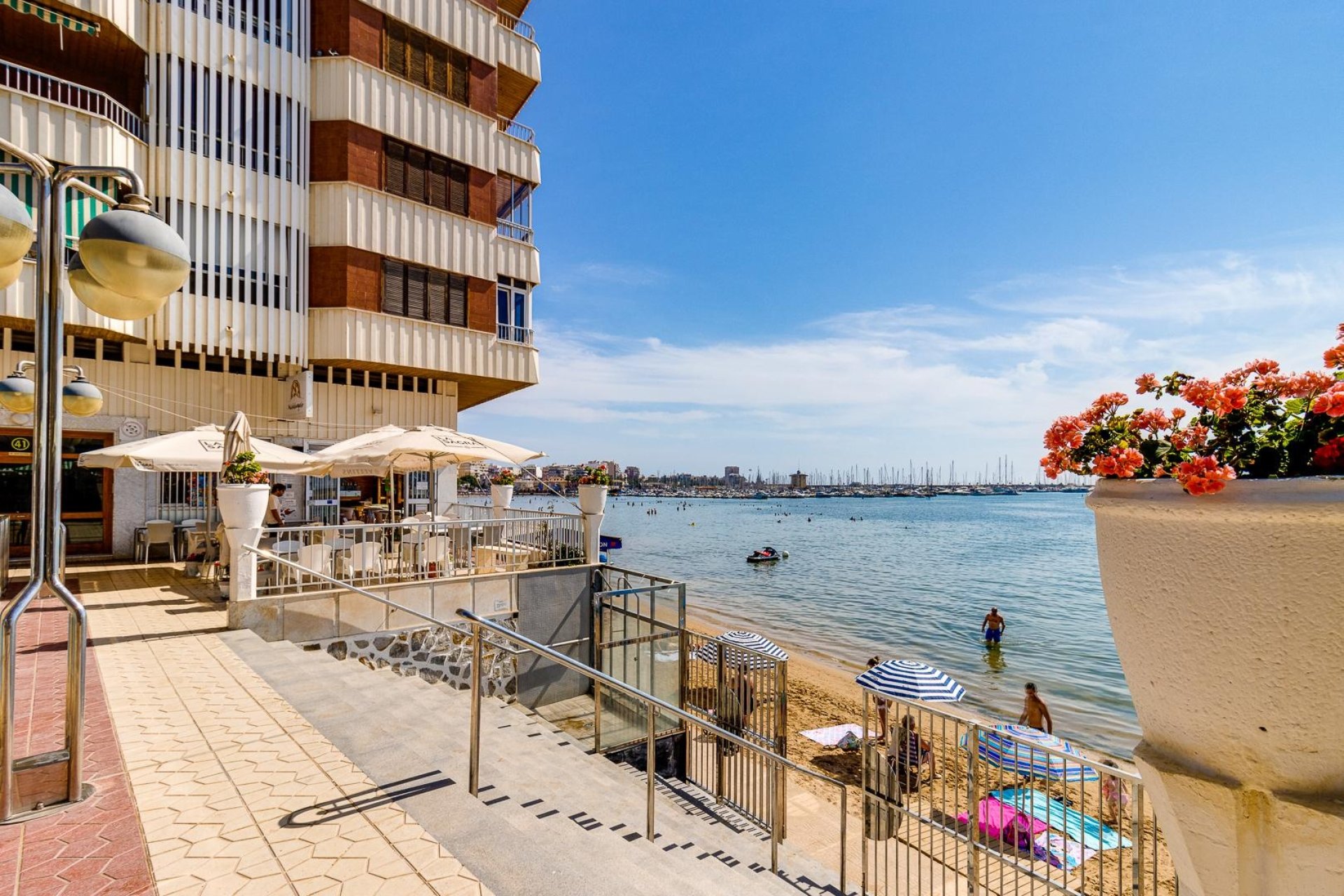 Reventa - Apartamento / piso - Torrevieja - Playa del Acequión