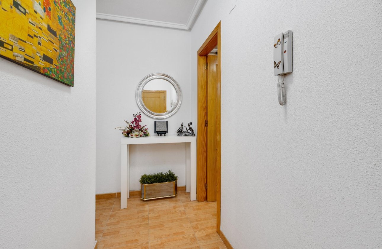 Reventa - Apartamento / piso - Torrevieja - Playa del Acequión