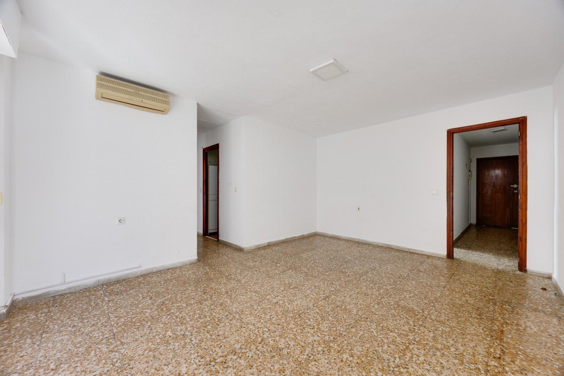Reventa - Apartamento / piso - Torrevieja - Playa del Acequión