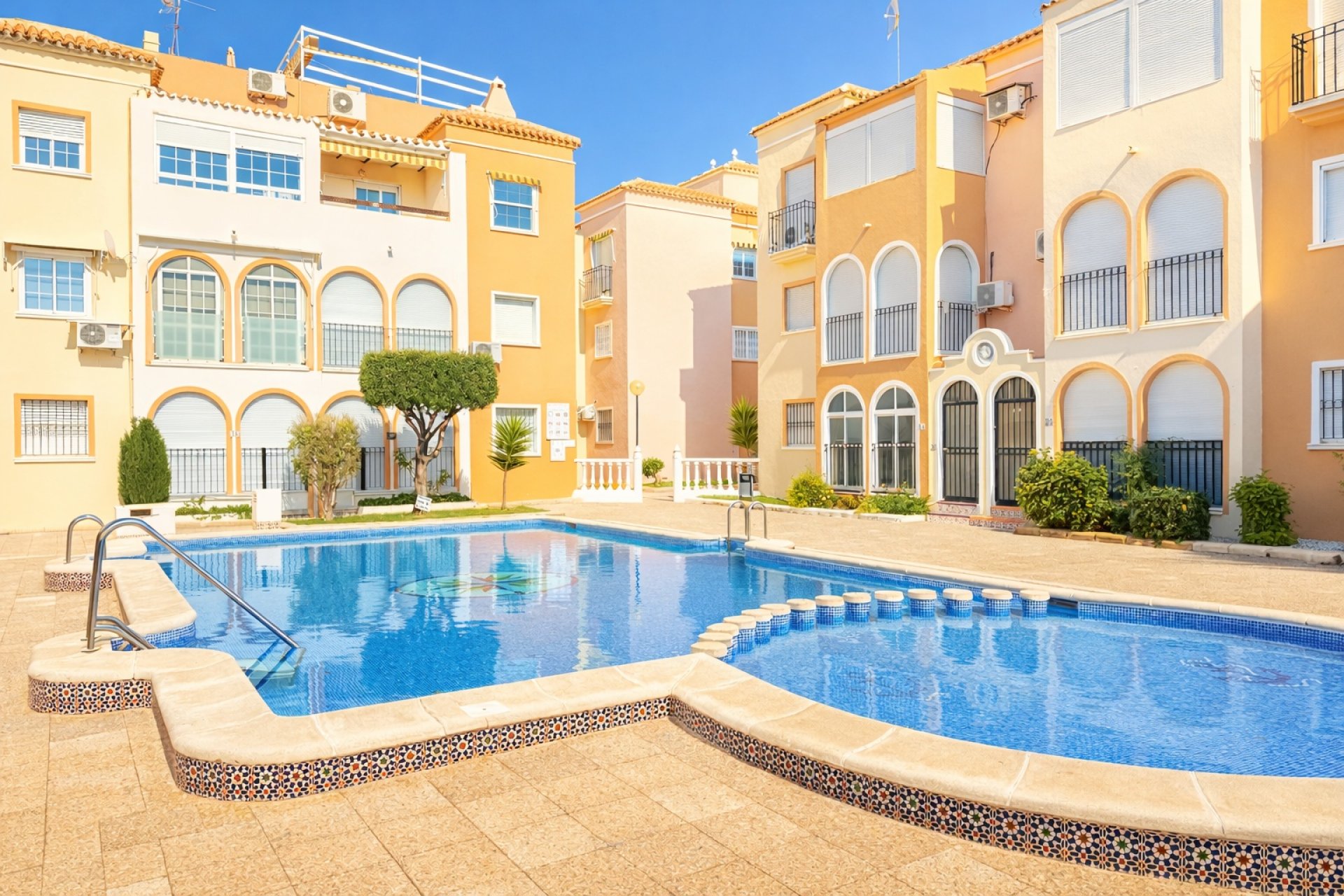Reventa - Apartamento / piso - Torrevieja - Playa Los Naufragos