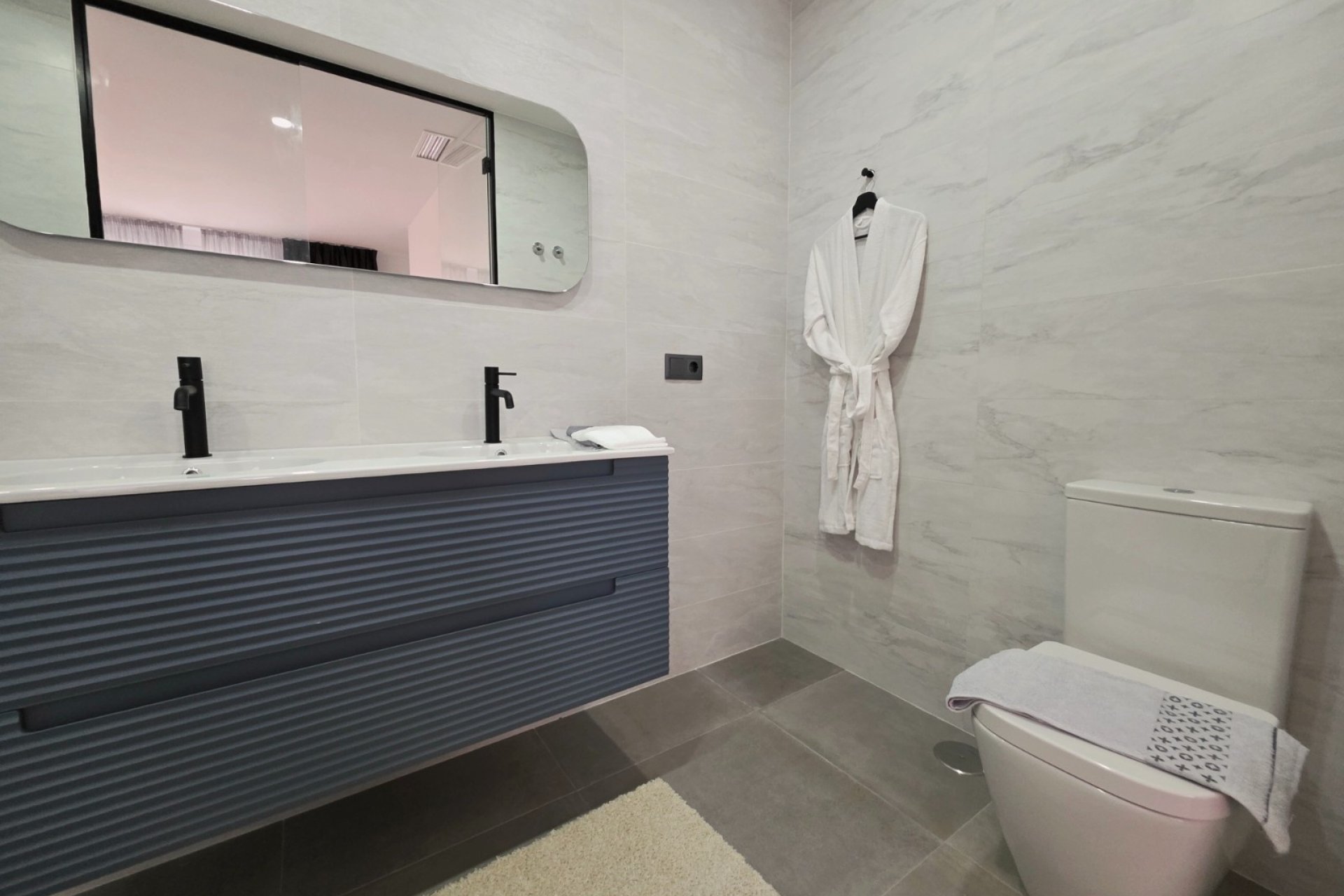 Reventa - Apartamento / piso - Torrevieja - Puerto
