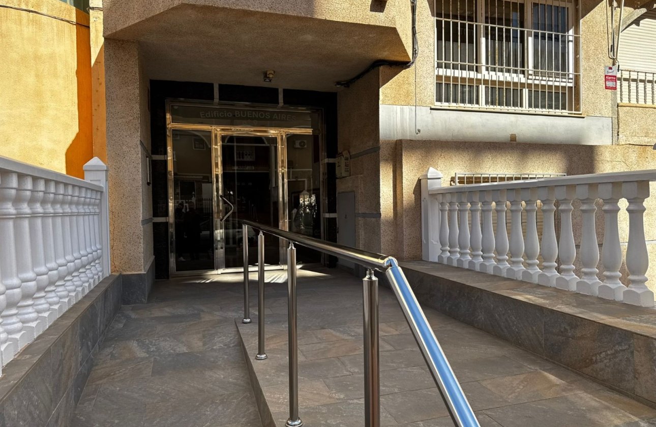 Reventa - Apartamento / piso - Torrevieja - Punta Prima