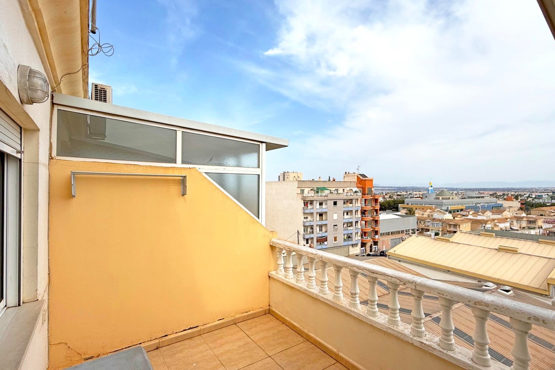 Reventa - Apartamento / piso - Torrevieja