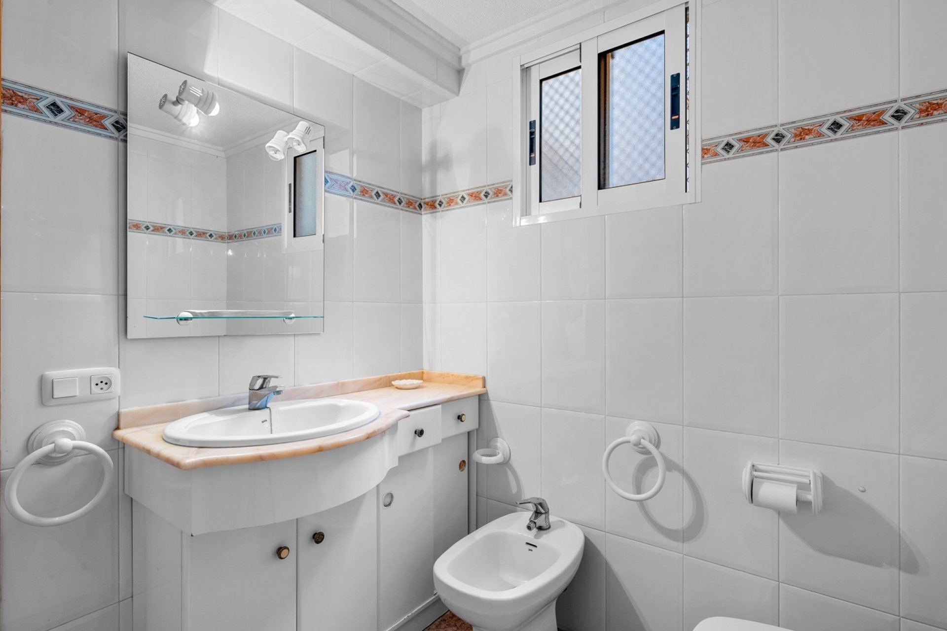 Reventa - Apartamento / piso - Torrevieja