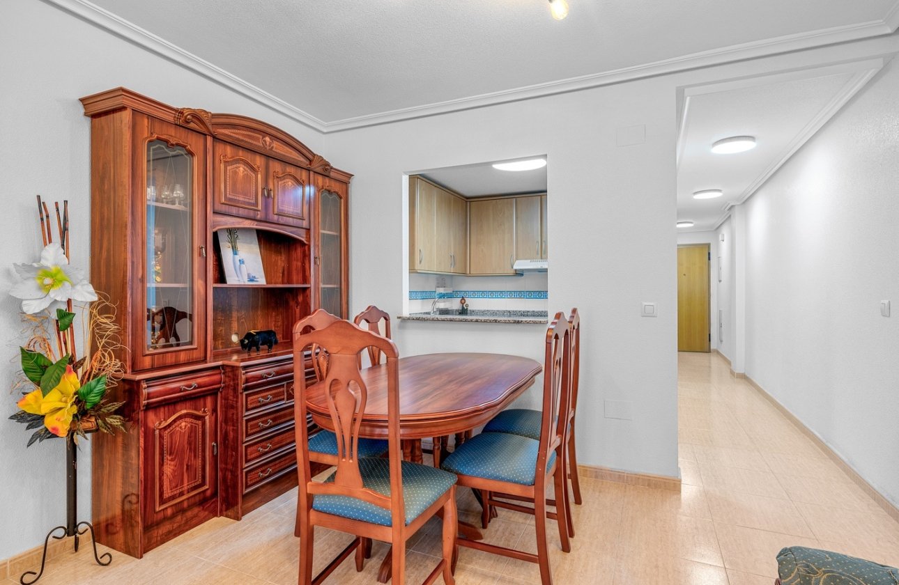 Reventa - Apartamento / piso - Torrevieja