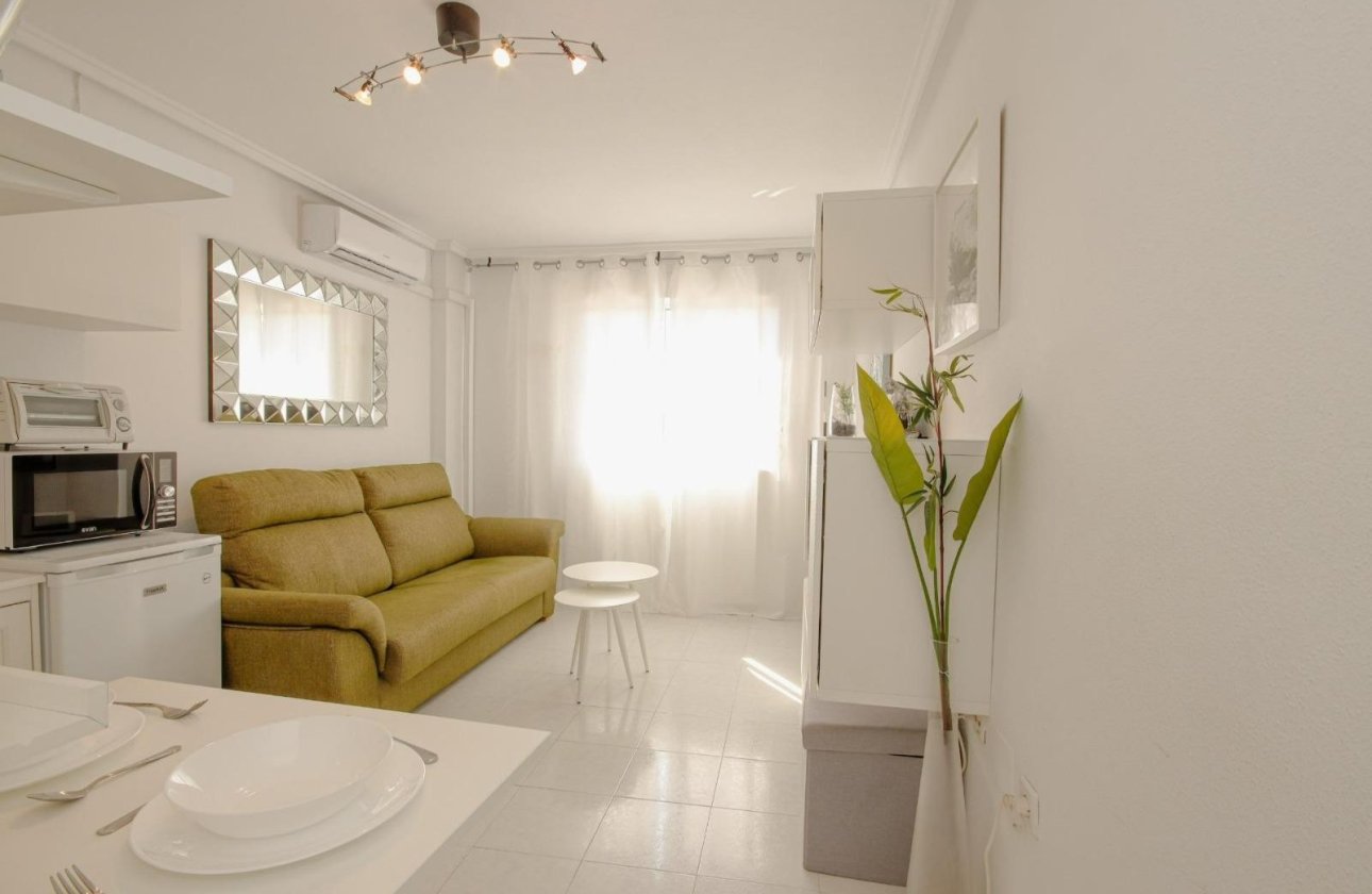 Reventa - Apartamento / piso - Torrevieja