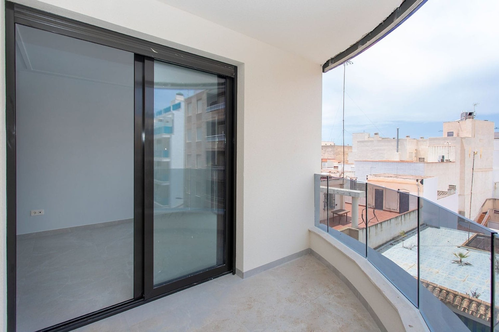 Reventa - Apartamento / piso - Torrevieja