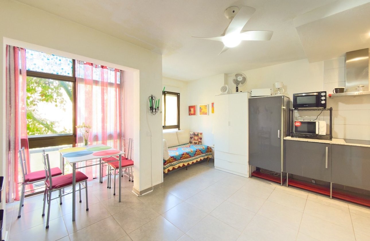 Reventa - Estudio - Torrevieja - Playa del Cura