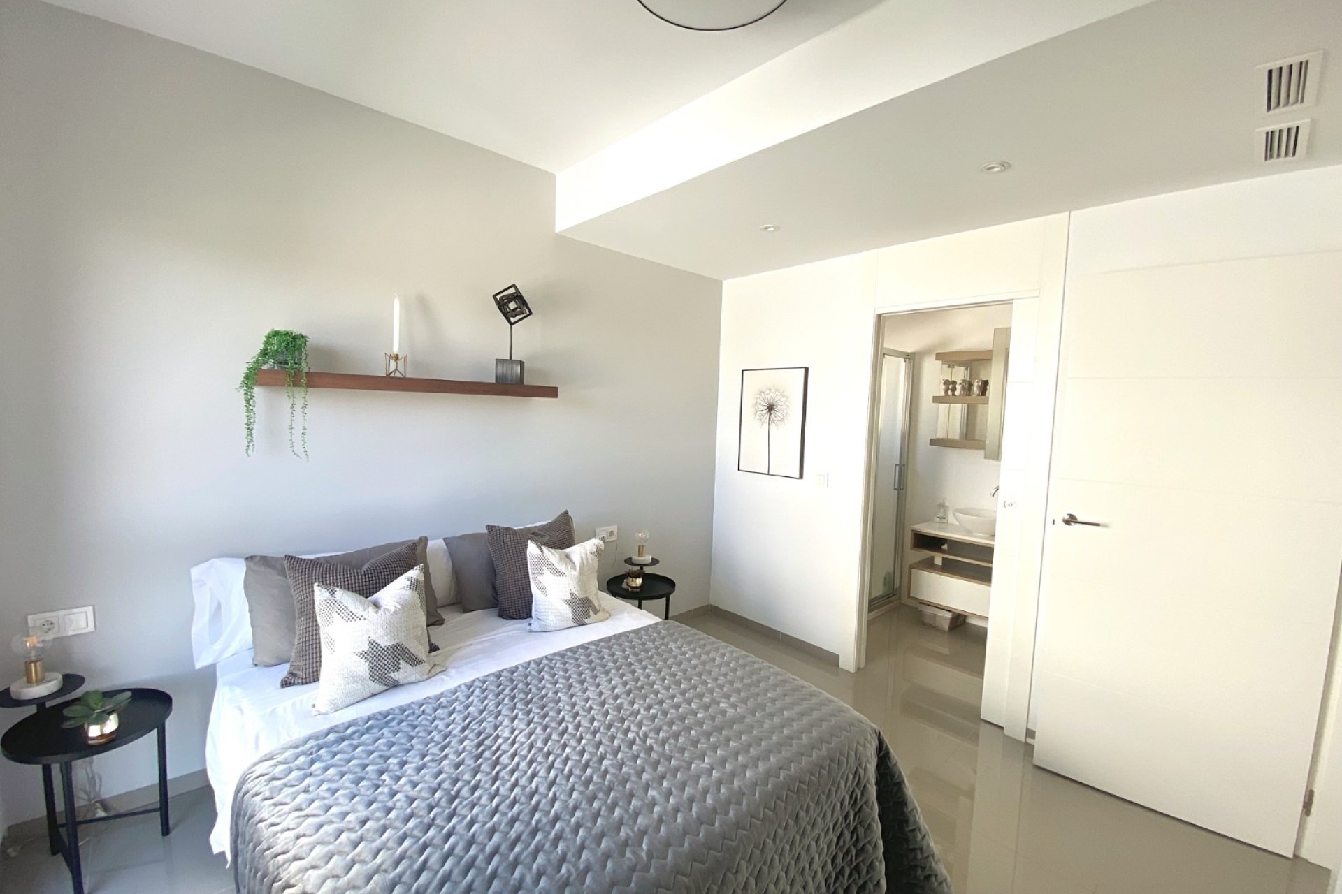 Reventa - Villa - Ciudad Quesada - Doña Pepa