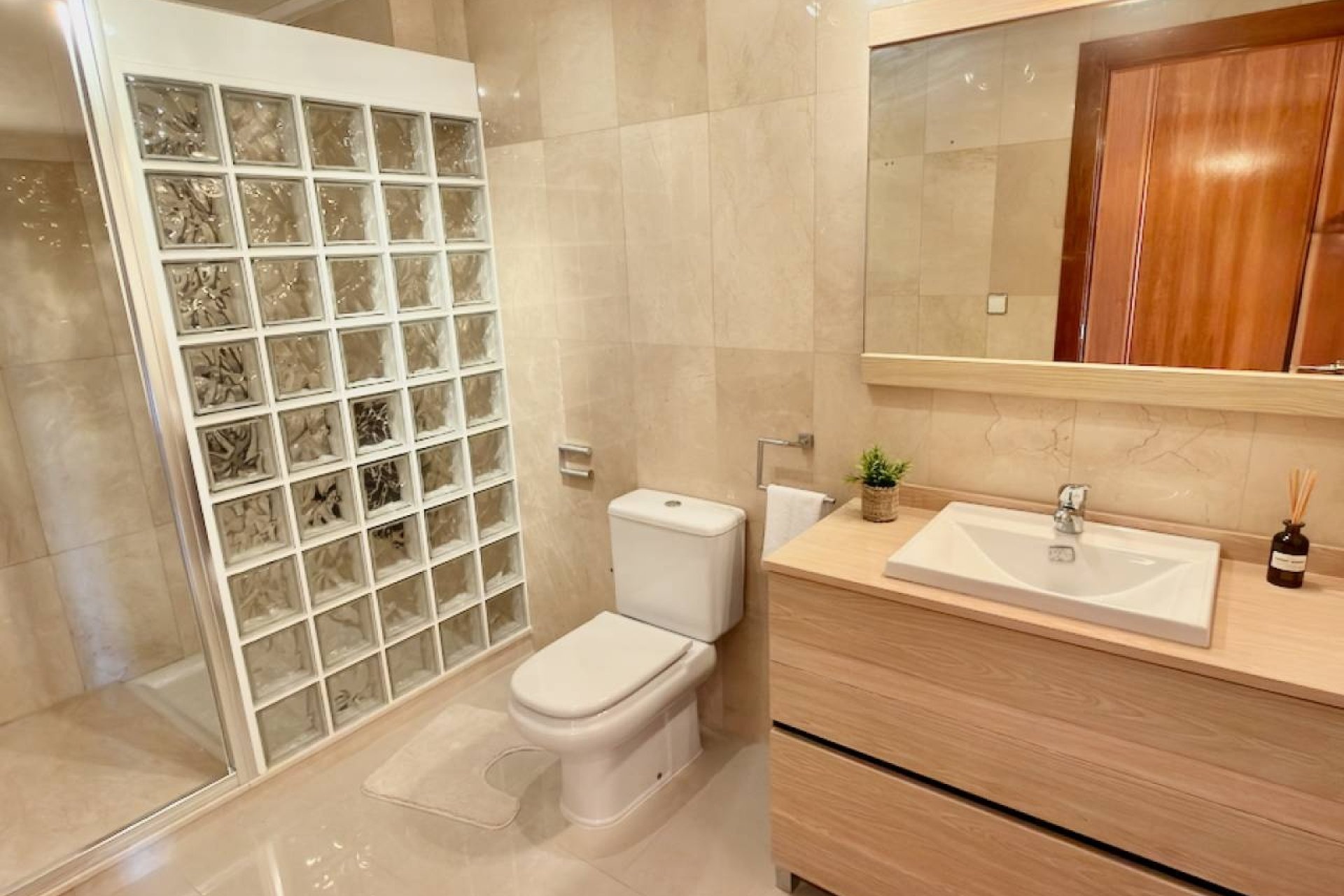 Reventa - Villa - Ciudad Quesada - Doña Pepa