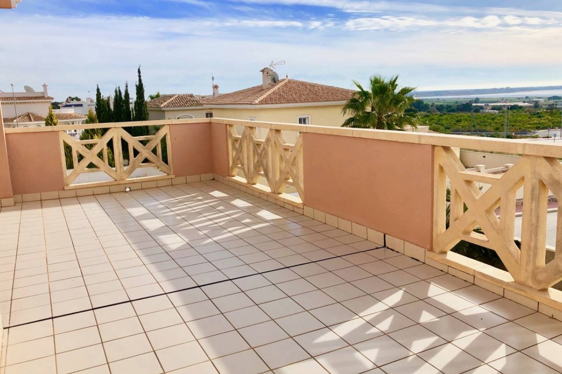 Reventa - Villa - Ciudad Quesada - La Fiesta