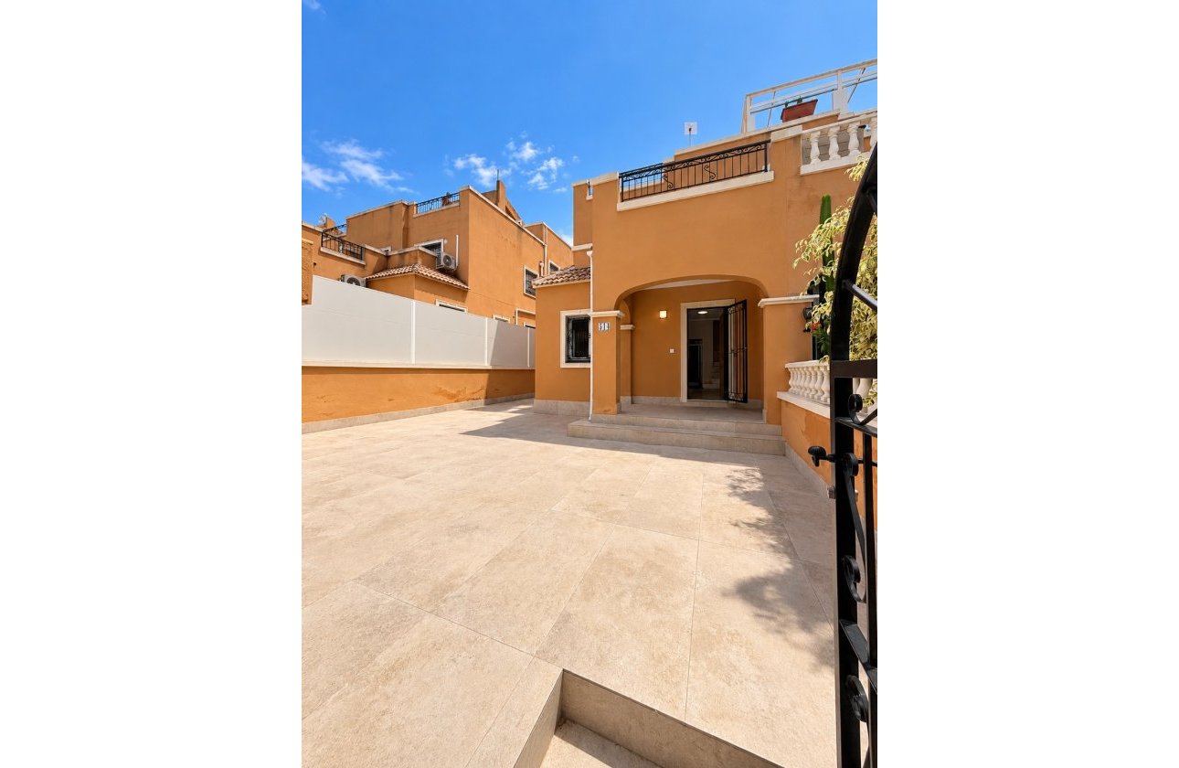Reventa - Villa - Orihuela Costa - Dream Hills