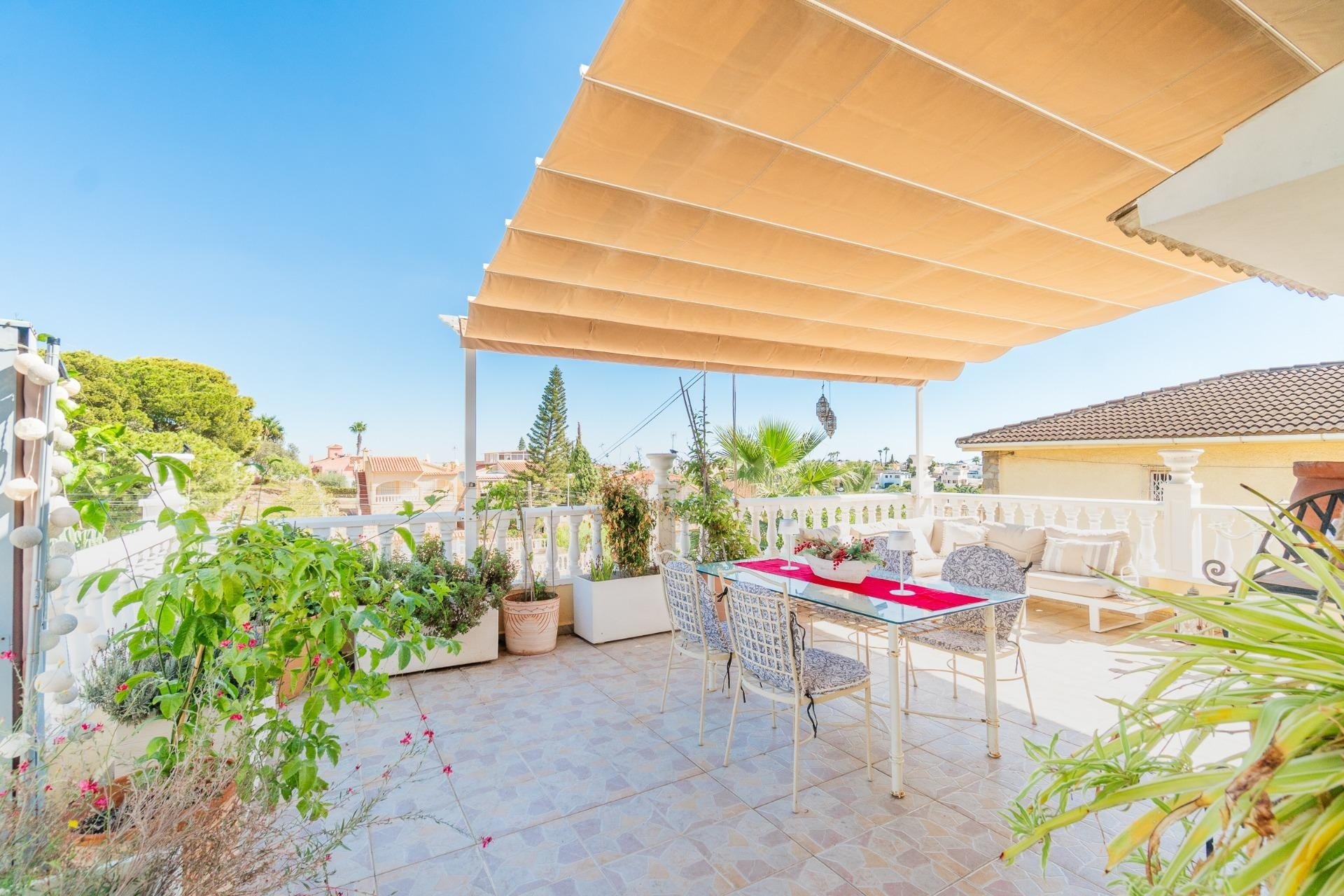 Reventa - Villa - Orihuela Costa - Los Balcones
