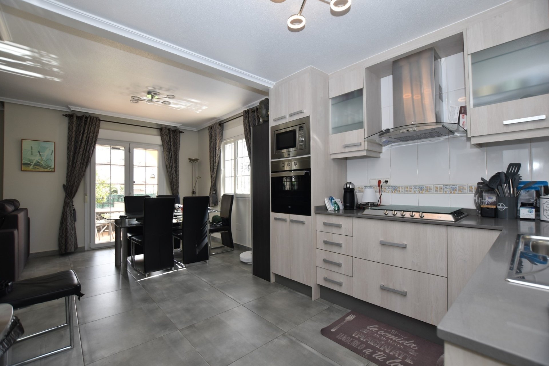 Reventa - Villa - Orihuela Costa - Los Dolses