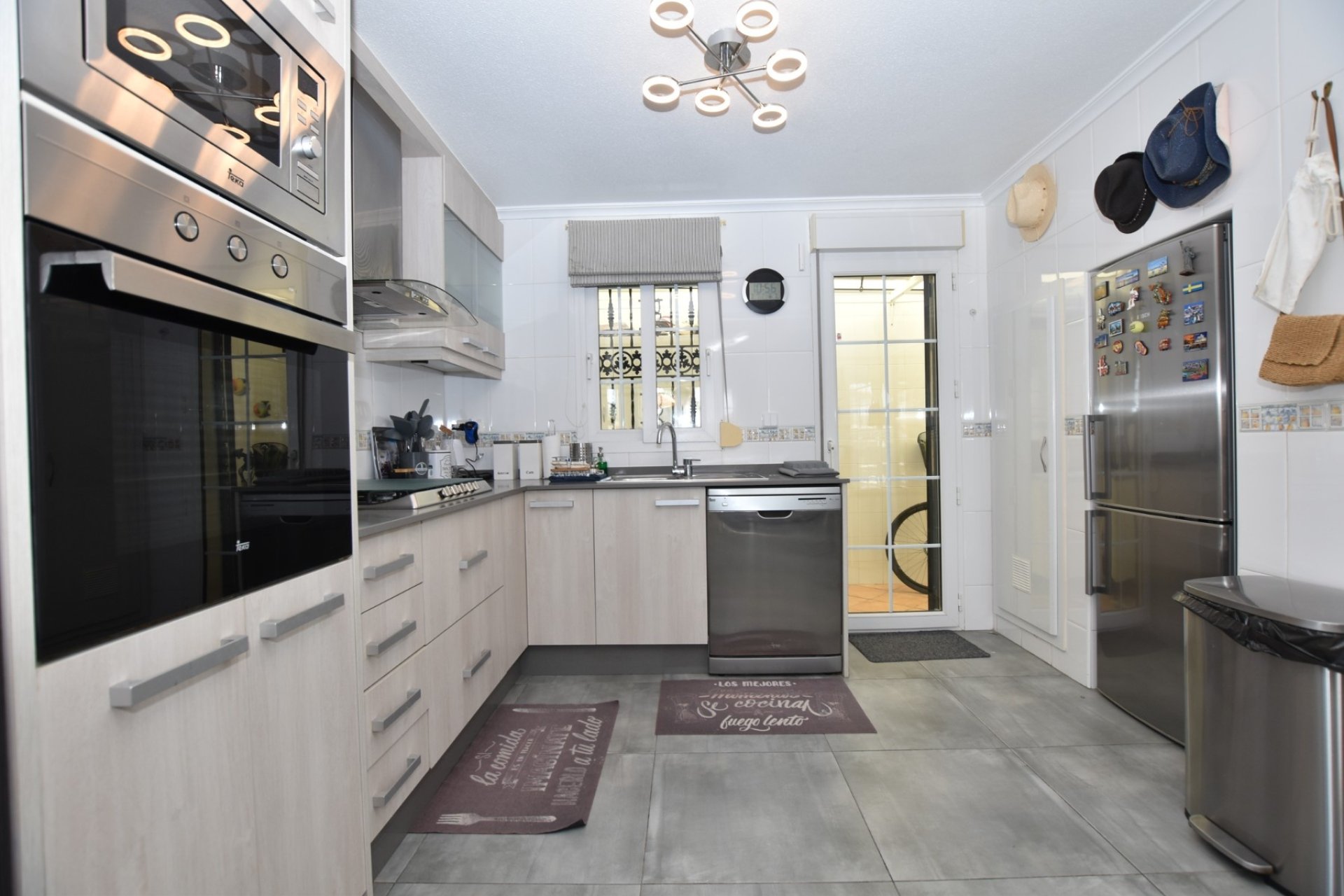 Reventa - Villa - Orihuela Costa - Los Dolses