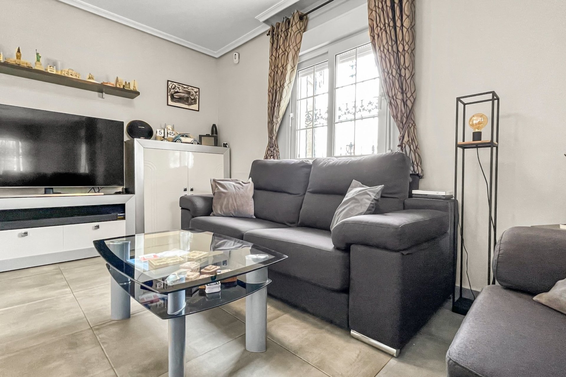 Reventa - Villa - Orihuela Costa - Los Dolses
