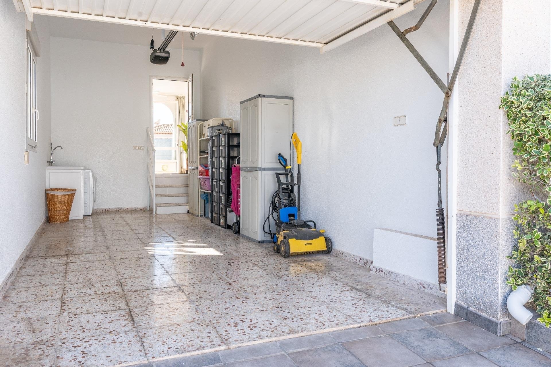 Reventa - Villa - Orihuela Costa - Playa Flamenca