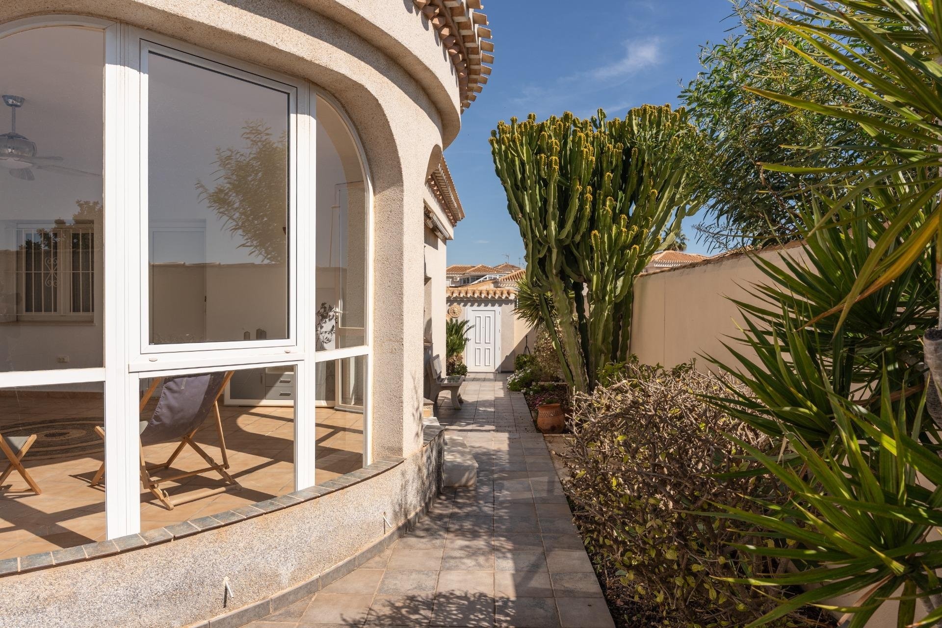 Reventa - Villa - Orihuela Costa - Playa Flamenca
