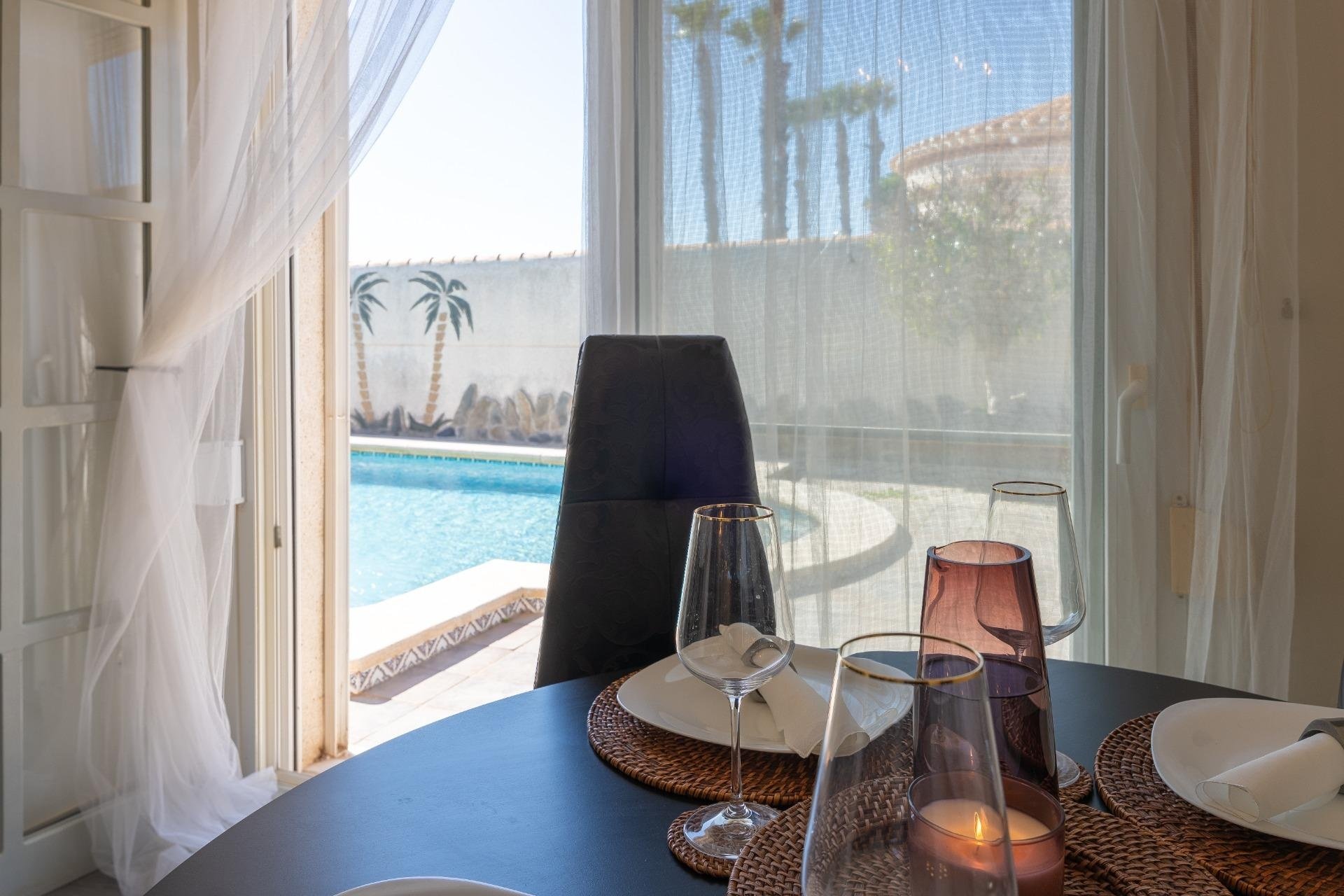 Reventa - Villa - Orihuela Costa - Playa Flamenca