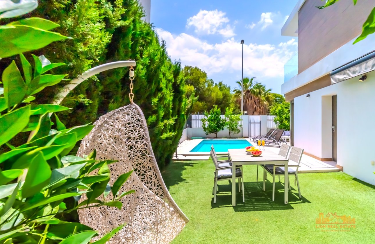 Reventa - Villa - Orihuela Costa - Villamartín