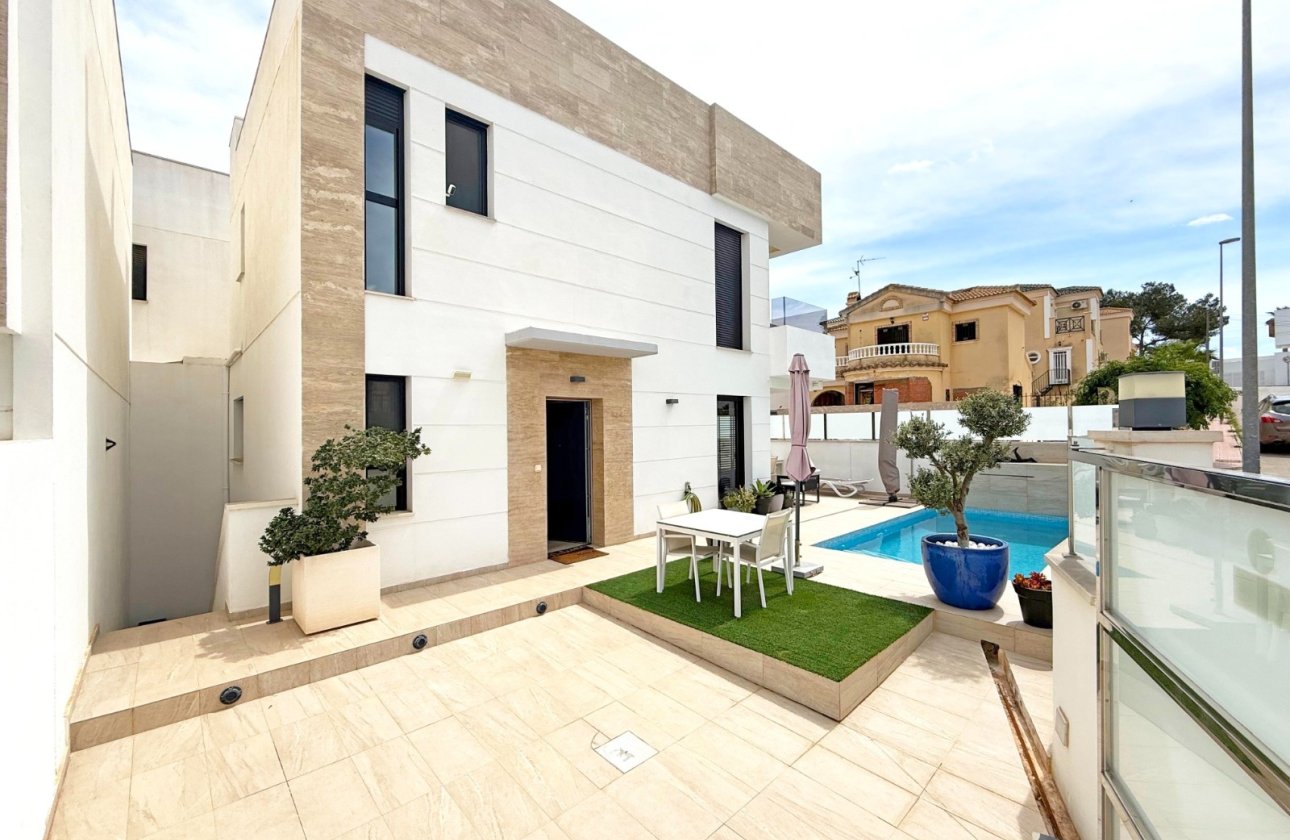 Reventa - Villa - Orihuela Costa - Villamartín