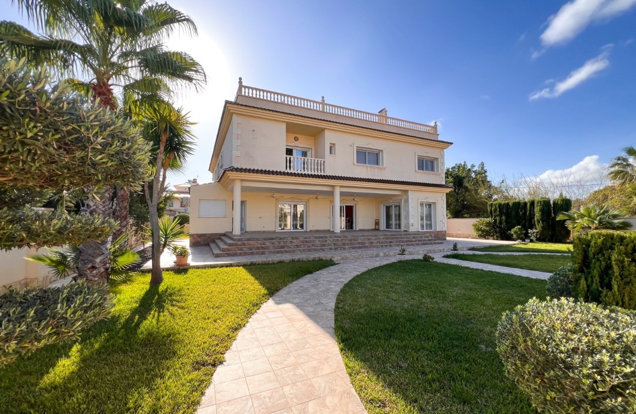 Reventa - Villa - Orihuela Costa