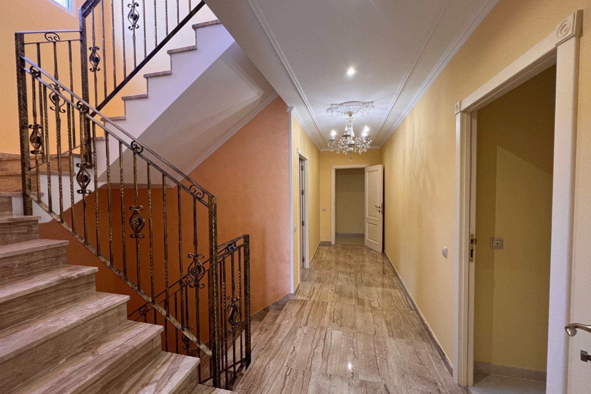 Reventa - Villa - Orihuela Costa