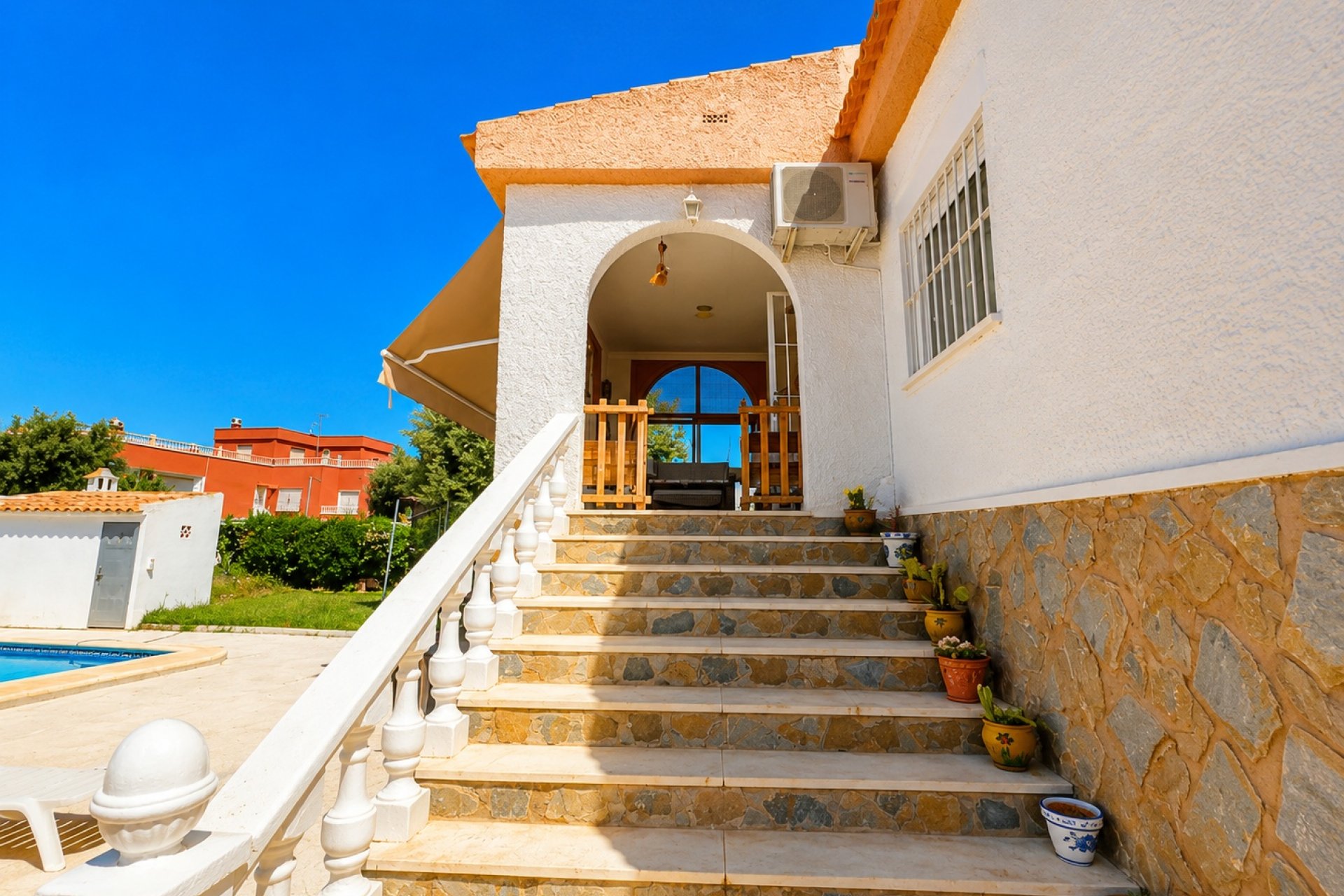 Reventa - Villa - Torrevieja - La Siesta