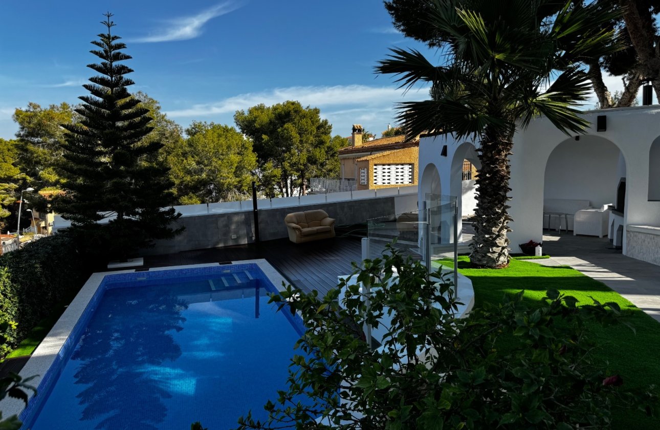Reventa - Villa - Torrevieja - Los Balcones