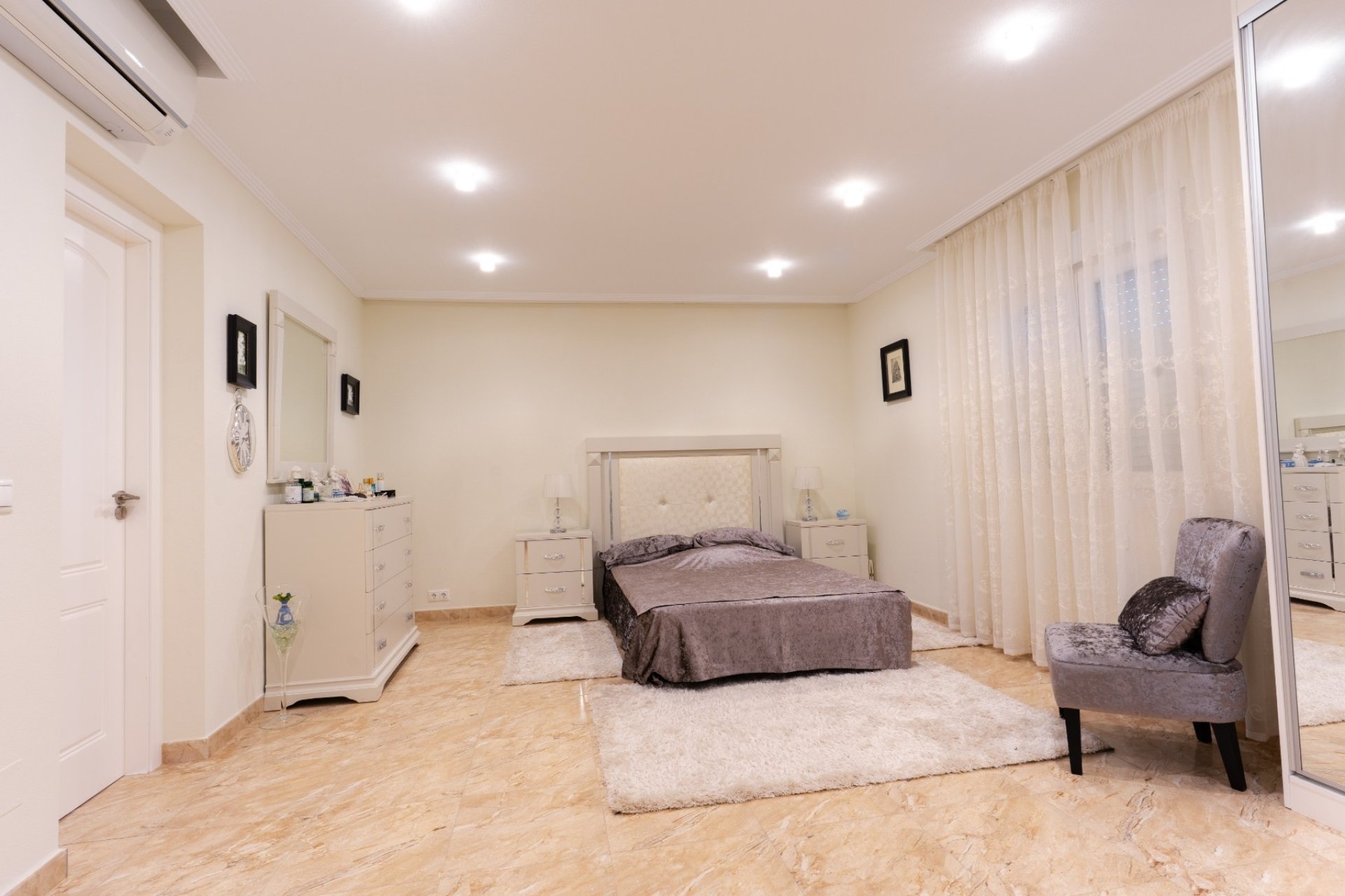 Reventa - Villa - Torrevieja - Los Balcones