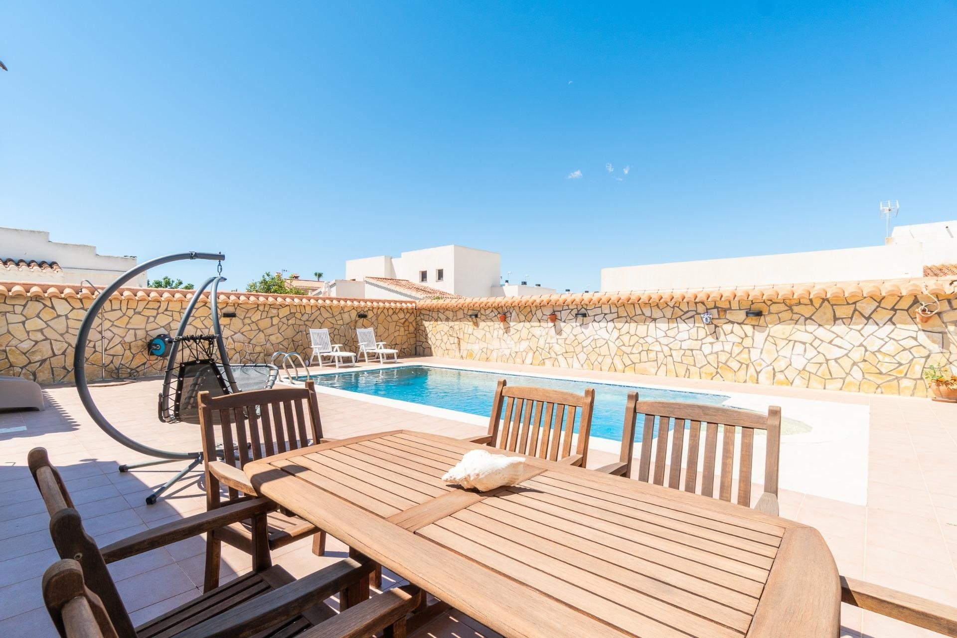 Reventa - Villa - Torrevieja - Torreta florida