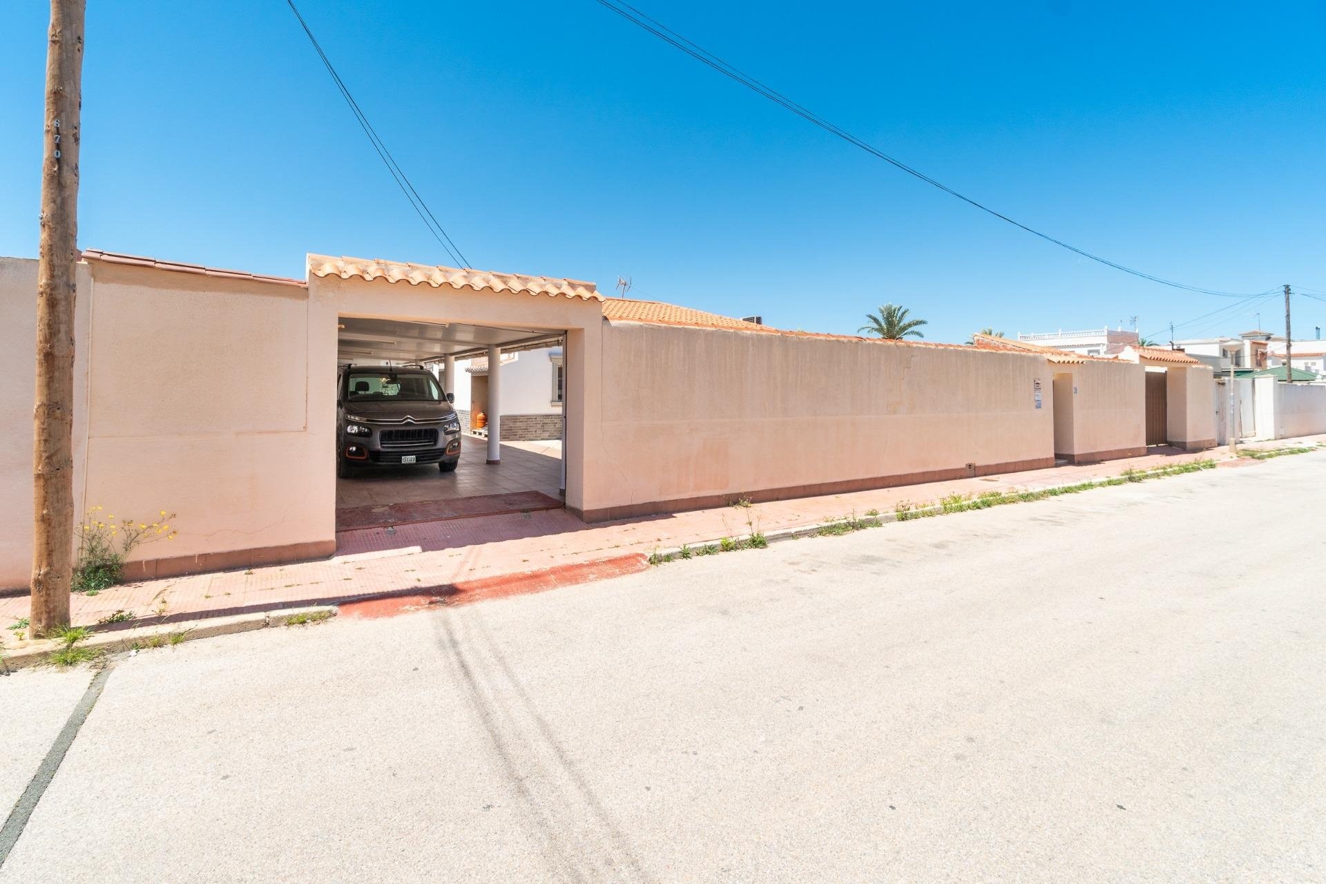 Reventa - Villa - Torrevieja - Torreta florida