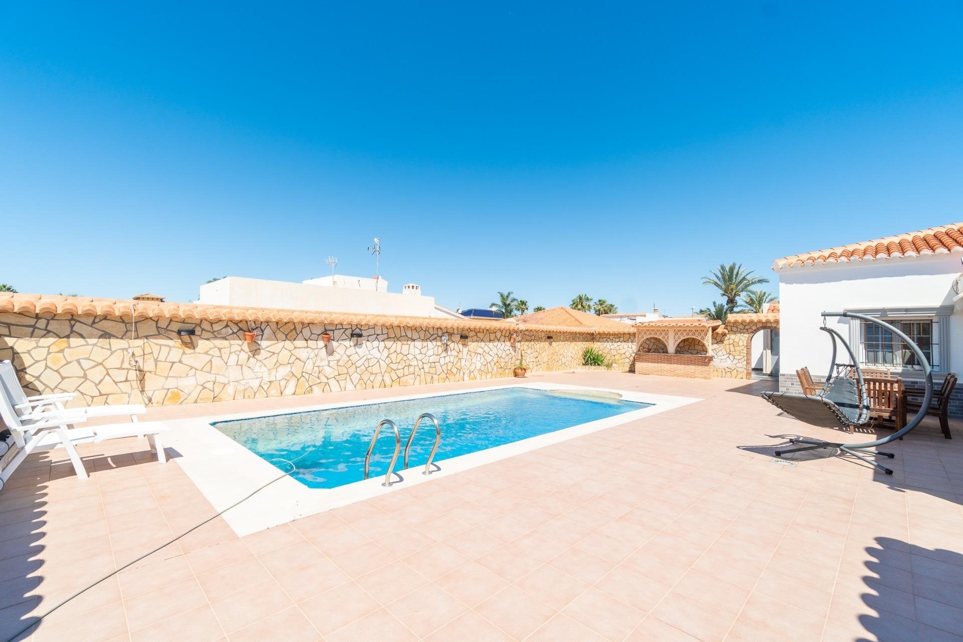 Reventa - Villa - Torrevieja - Torreta florida